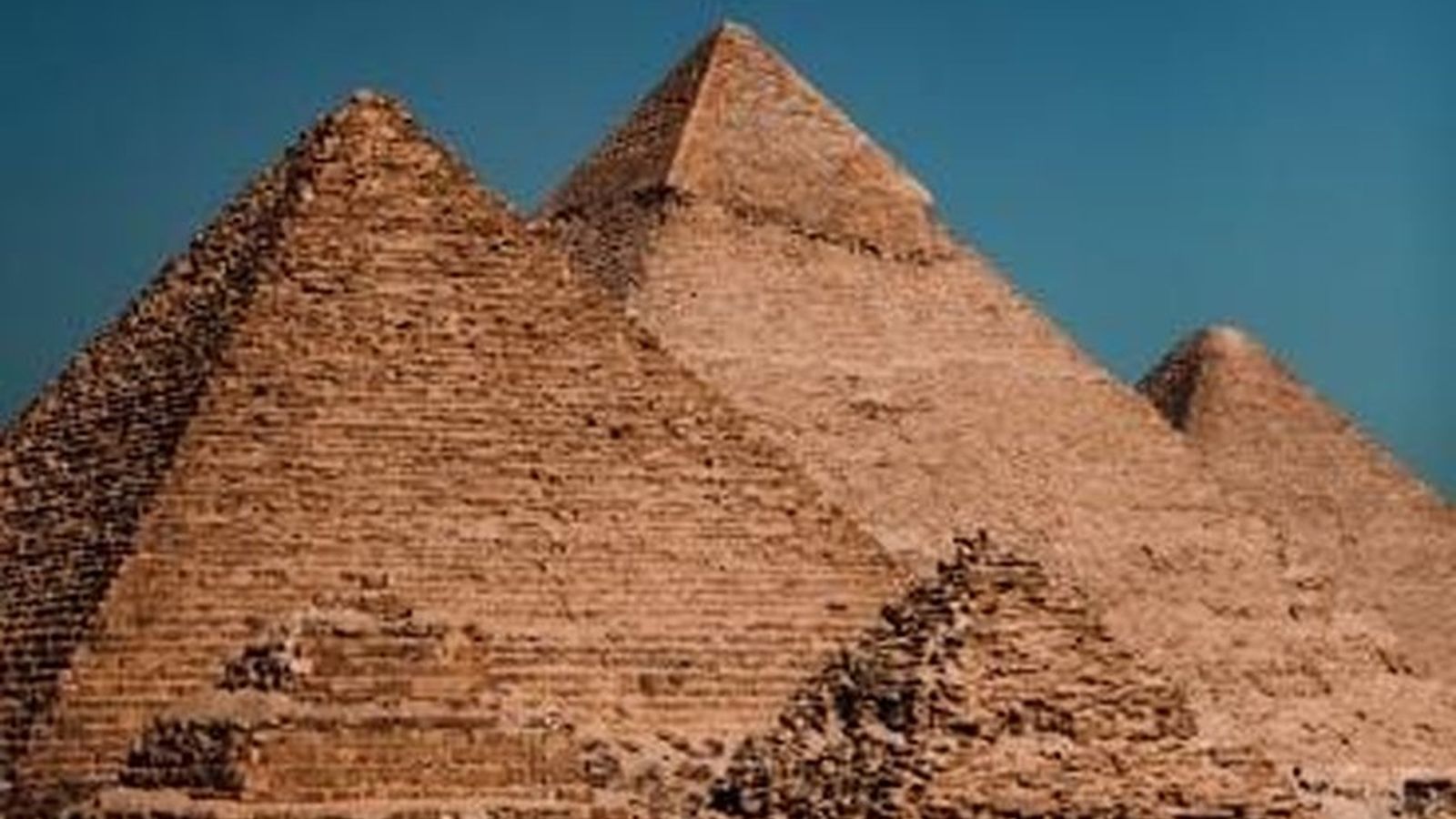 A Day Among Kings and Treasures