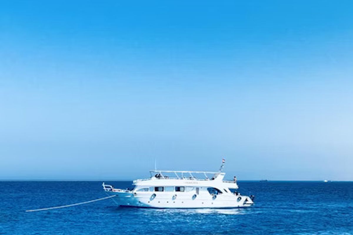 Red Sea and Ancient Wonders (12 Days)